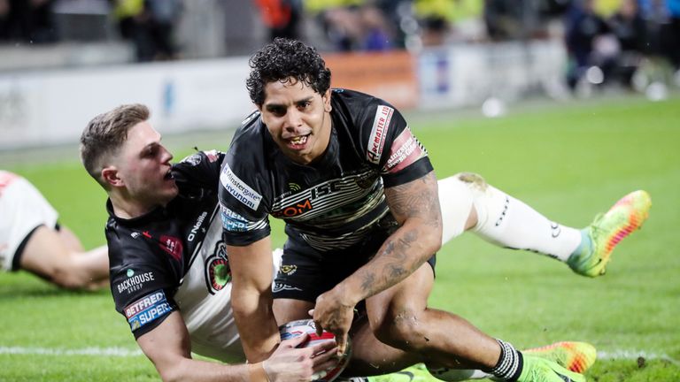 Hull FC's Albert Kelly celebrates scoring a try during the Super League match at the KCOM Stadium, Hull.