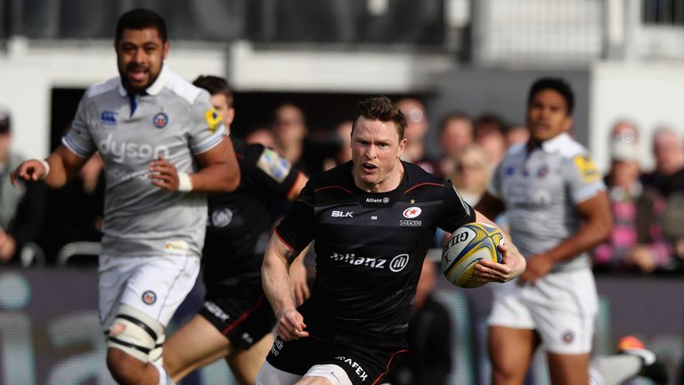 Chris Ashton breaks clear for Saracens