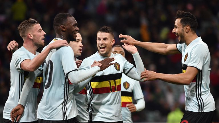 Belgium's Christian Benteke (2nd L) celebrates with teammates after scoring against Russia 