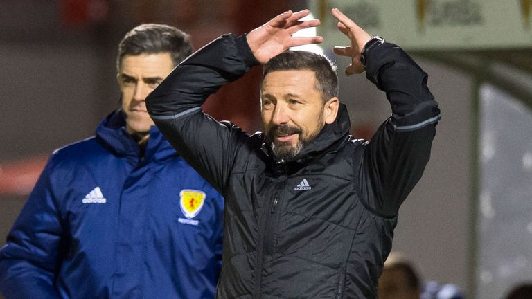 Aberdeen boss look on in frustration as another chance is missed at Hamilton