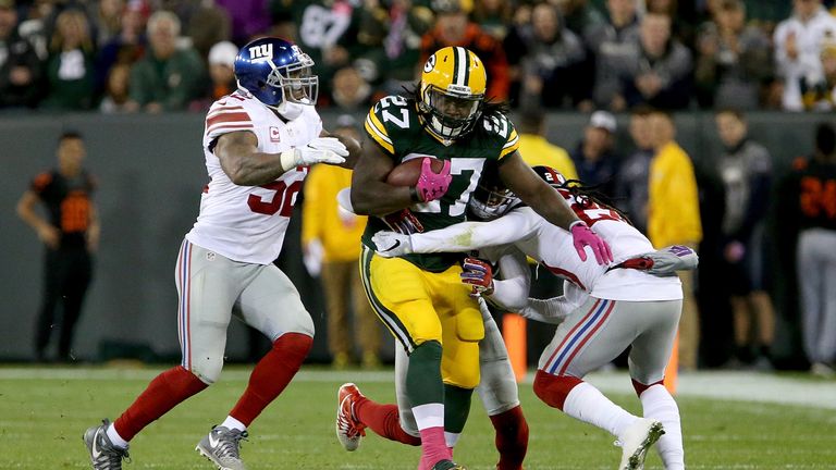 Eddie Lacy (#27) has swapped the Green Bay Packers for the Seattle Seahawks