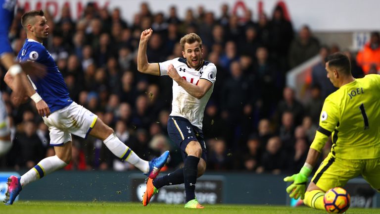LONDON, ENGLAND - MARCH 05:  Harry Kane of Tottenham Hotspur scores his and his sides second goal during the Premier League match between Tottenham Hotspur