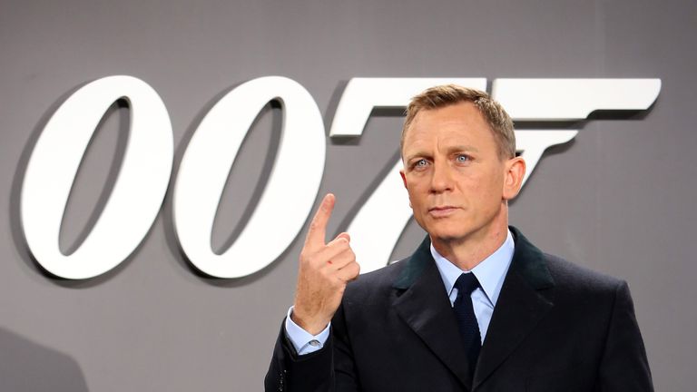 BERLIN, GERMANY - OCTOBER 28:  Actor Daniel Craig attends the German premiere of the new James Bond movie 'Spectre' at CineStar on October 28, 2015 in Berl