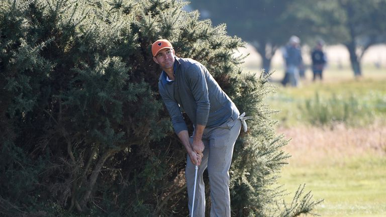 CARNOUSTIE, SCOTLAND - OCTOBER 02:  England cricketeer Kevin Pieterson plays his second shot on the third hole during the second round of the 2015 Alfred D