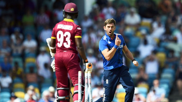 Liam Plunkett bowled Jason Mohammed to pick up his first wicket
