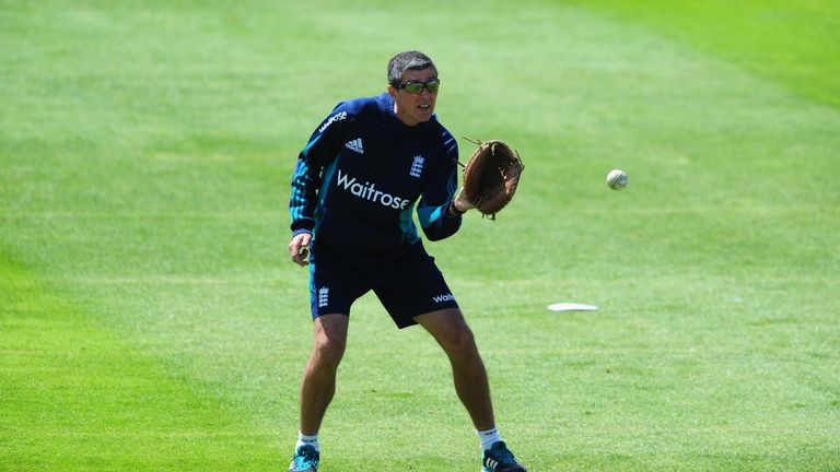 England Coach Mark Robinson during the 3rd Royal Royal London ODI between England Women and Pakistan Women in Taunton