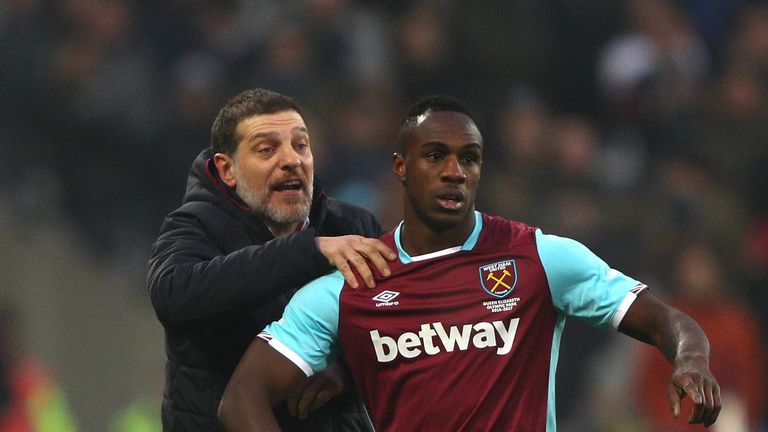 STRATFORD, ENGLAND - FEBRUARY 11: Slaven Bilic, Manager of West Ham United gives instruction to Michail Antonio during the Premier League match between Wes