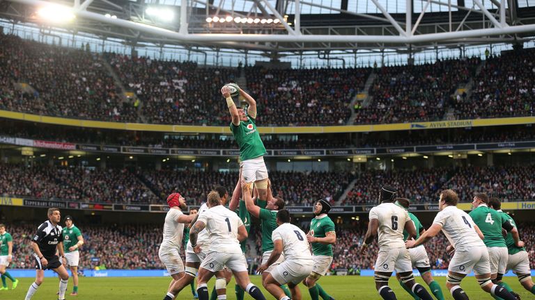 Peter O'Mahony wins a lineout against England