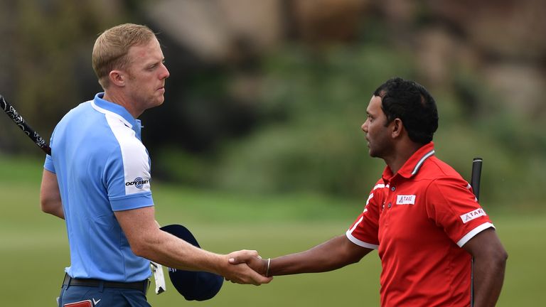 David Horsey trails SSP Chawrasia by one after day two in India