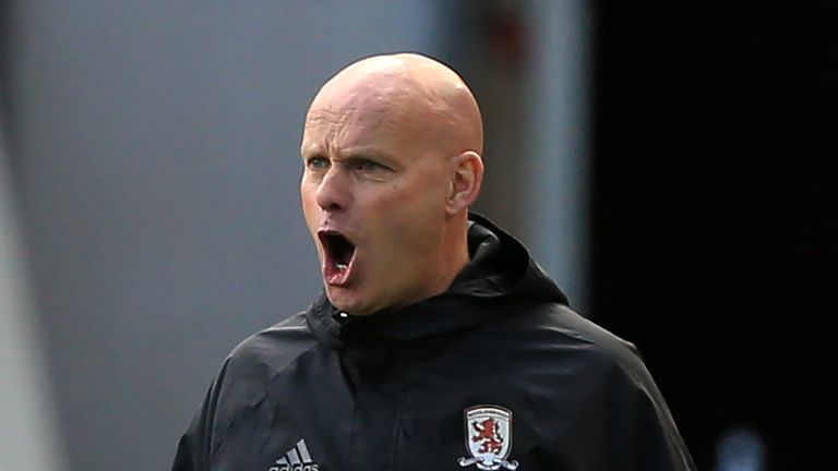 Middlesbrough's English head coach Steve Agnew gestures on the touchline during the English Premier League football match between Middlesbrough and Manches