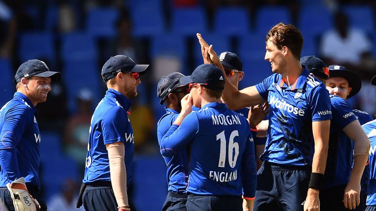 Steven Finn (R) became the third quickest England player to 100 ODI wickets