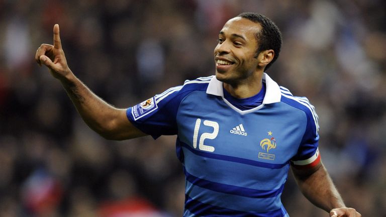 French forward Thierry Henry celebrates after scoring a goal during the World Cup 2010 qualifying football match France vs. Austria on October 14, 2009 at 