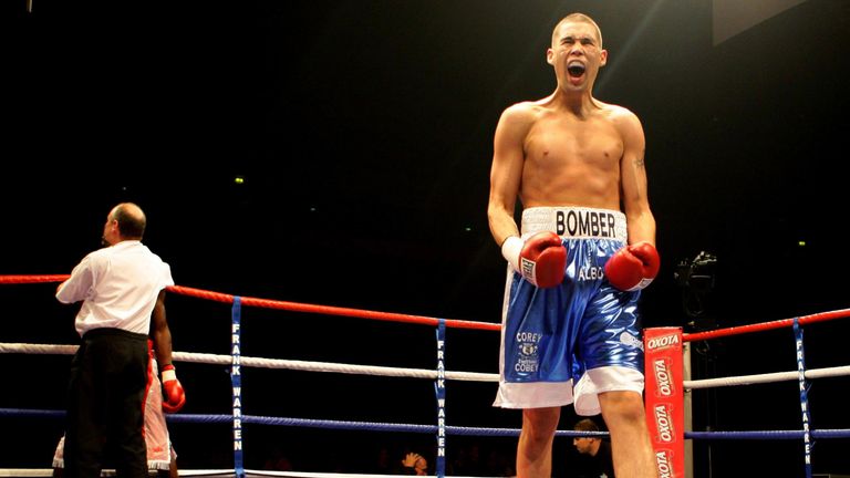 Tony Bellew celebrates beating Hastings Rasani at the Manchester Evening News Arena, Manchester, Sep 2008