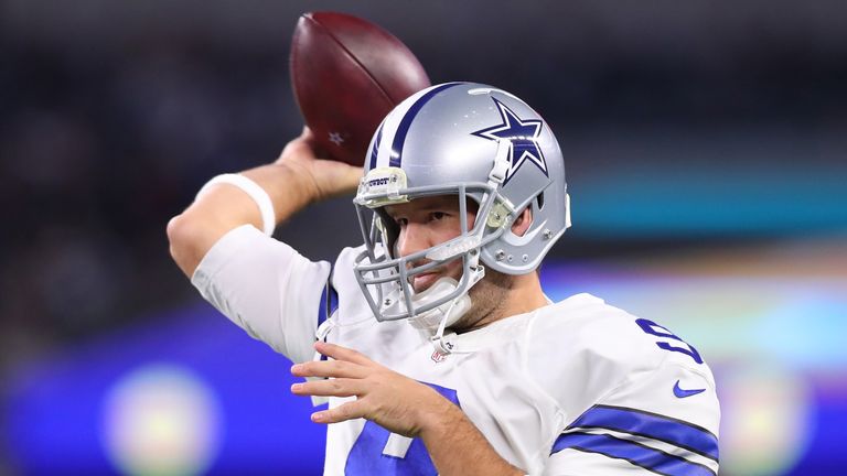 ARLINGTON, TX - DECEMBER 18:  Tony Romo #9 of the Dallas Cowboys warms up on the field prior to the game against the Tampa Bay Buccaneers at AT&T Stadium o