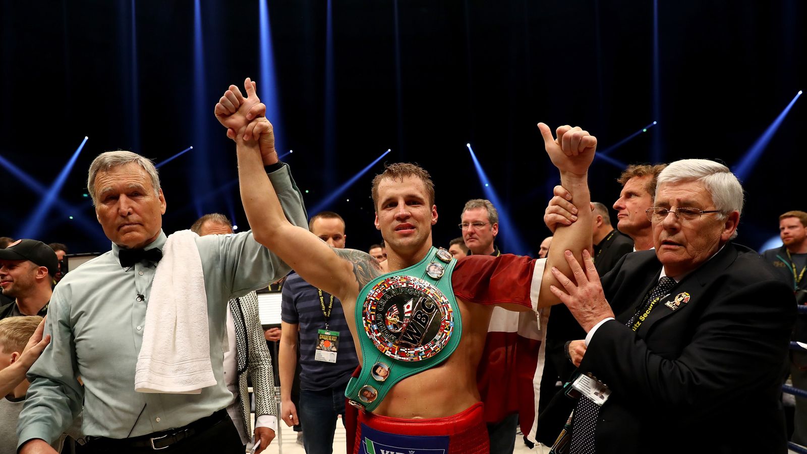 Mairis Briedis a comfortable winner in WBC cruiserweight clash with ...