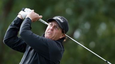 Mickelson aims to match Nicklaus feat