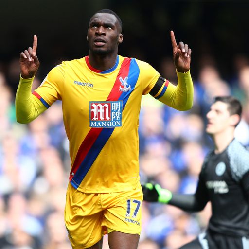 Benteke cuts Chelsea lead