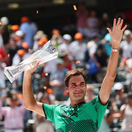 Federer masters Nadal in Miami