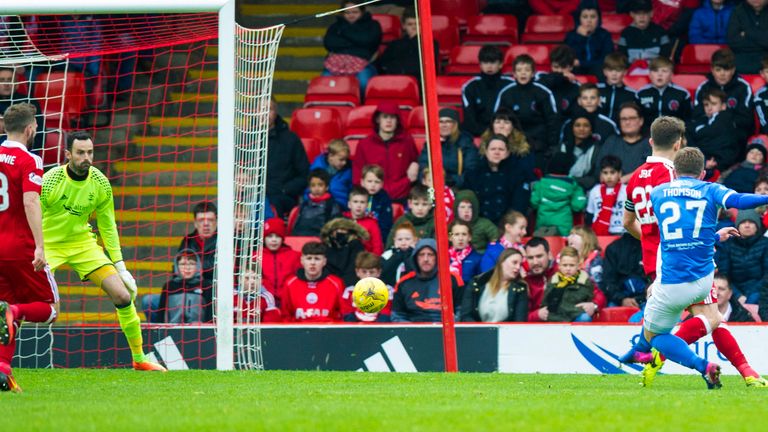 Craig Thomson (27) makes it 2-0 for St Johnstone at Pittodrie