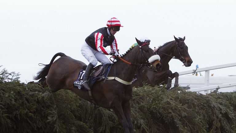 Amberleigh House won the Grand National in 2004