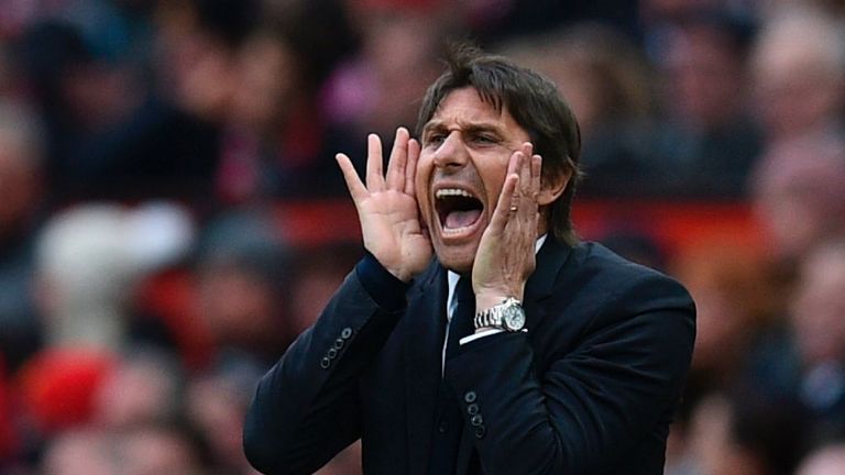 Chelsea's Italian head coach Antonio Conte shouts from the touchline