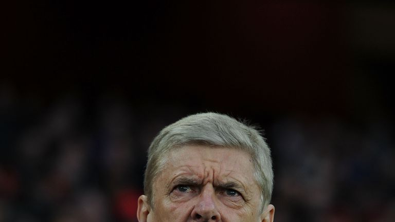 Arsene Wenger looks on during the Leicester clash