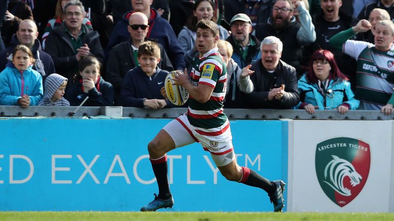 LEICESTER, ENGLAND - APRIL 15:  Ben Youngs of Leicester breaks with the ball to score a try during the Aviva Premiership match between Leicester Tigers and