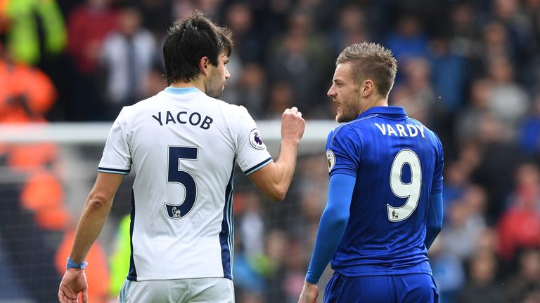 WEST BROMWICH, ENGLAND - APRIL 29:  Jamie Vardy of Leicester City and Claudio Yacob of West Bromwich Albion clash during the Premier League match