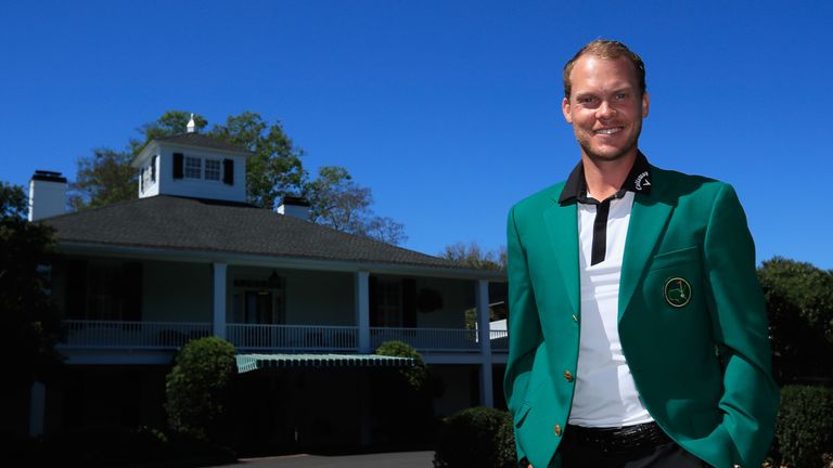 Danny Willett in front of the clubhouse at Augusta