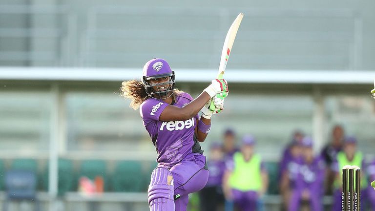 JANUARY 05: Hayley Matthews bats during Women's Big Bash League match between Sydney Thunder and Hobart Hurricanes at Aurora Stadium in Launceston.  