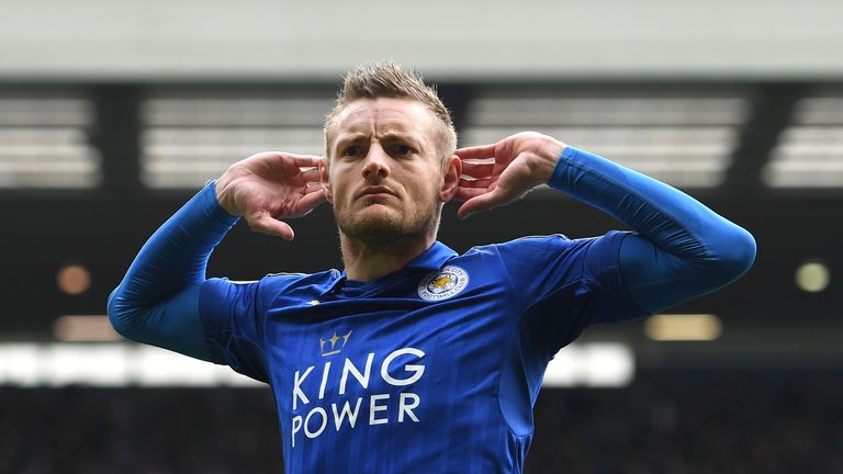 WEST BROMWICH, ENGLAND - APRIL 29:  Jamie Vardy of Leicester City celebrates scoring his sides first goal during the Premier League match
