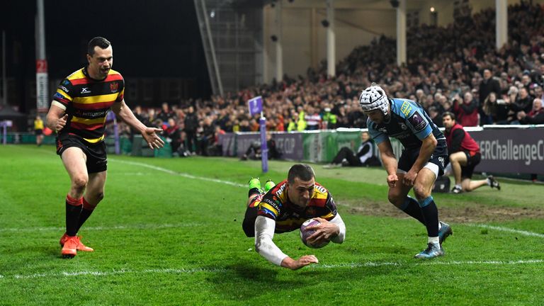 Gloucester scored four tries in the second half to progress to the semi-final