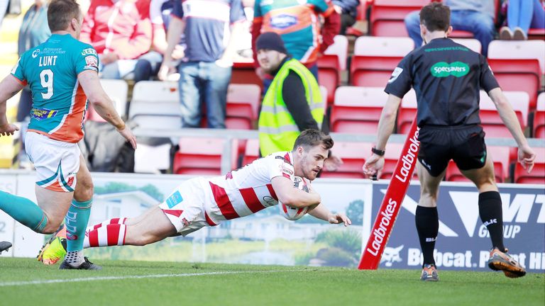 21/04/2017 - Rugby League - Ladbrokes Challenge Cup - Leigh Centurions v Hull KR - Leigh Sports Village, 
Leigh's 2nd try Curtis Naughton scores