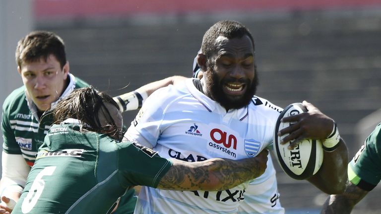 A trademark carry of the ball in one hand from Leone Nakarawa