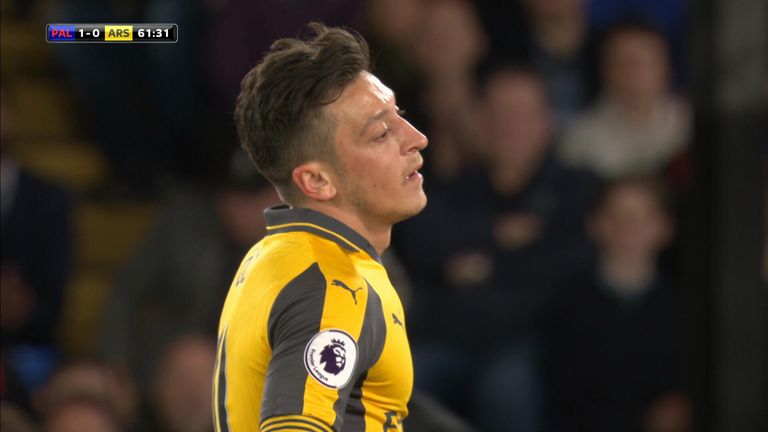Mesut Ozil looks frustrated as Arsenal played Crystal Palace
