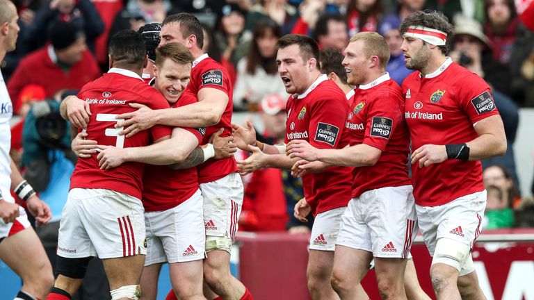 Guinness PRO12, Thomond Park, Limerick 15/4/2017.Munster vs Ulster.Munster players celebrate Keith Earls try.