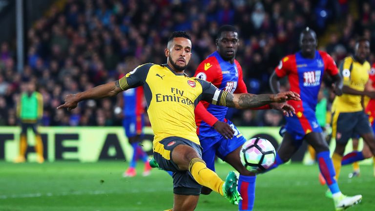 Theo Walcott in action against Crystal Palace at Selhurst Park 