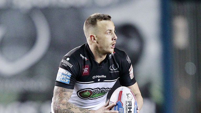 Danny Craven's treble helped Widnes to their first win of the season