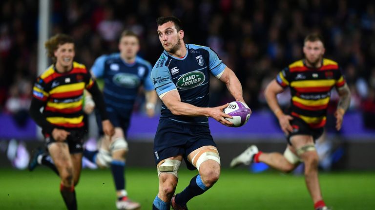 GLOUCESTER, ENGLAND - APRIL 01:  Sam Warburton of Cardiff Blues looks for a pass after making a break during the European Rugby Challenge Cup quarter final