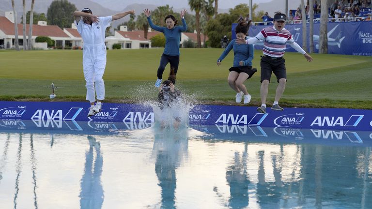 So Yeon Ryu and her caddie and family enjoy the victory in California