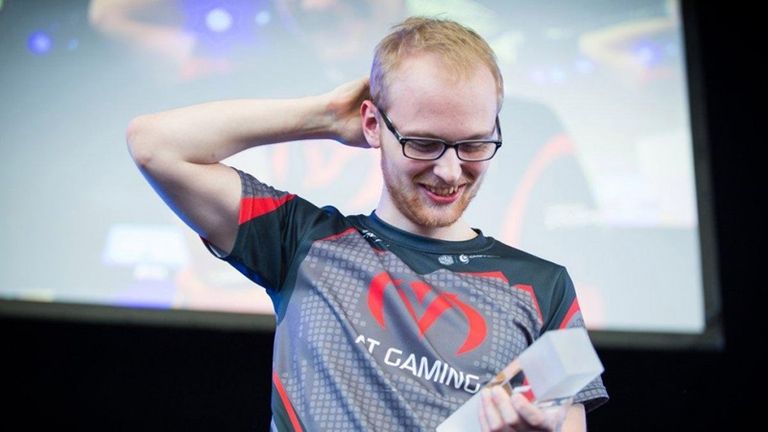 uThermal gazing upon his trophy after winning IEM Shanghai 2016 (credit ESL)