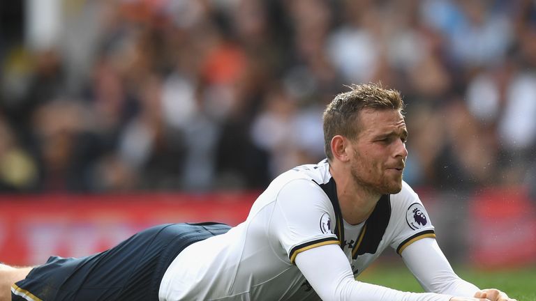 LONDON, ENGLAND - AUGUST 20: Vincent Janssen of Tottenham Hotspur on the floor during the Premier League match between Tottenham Hotspur and Crystal Palace