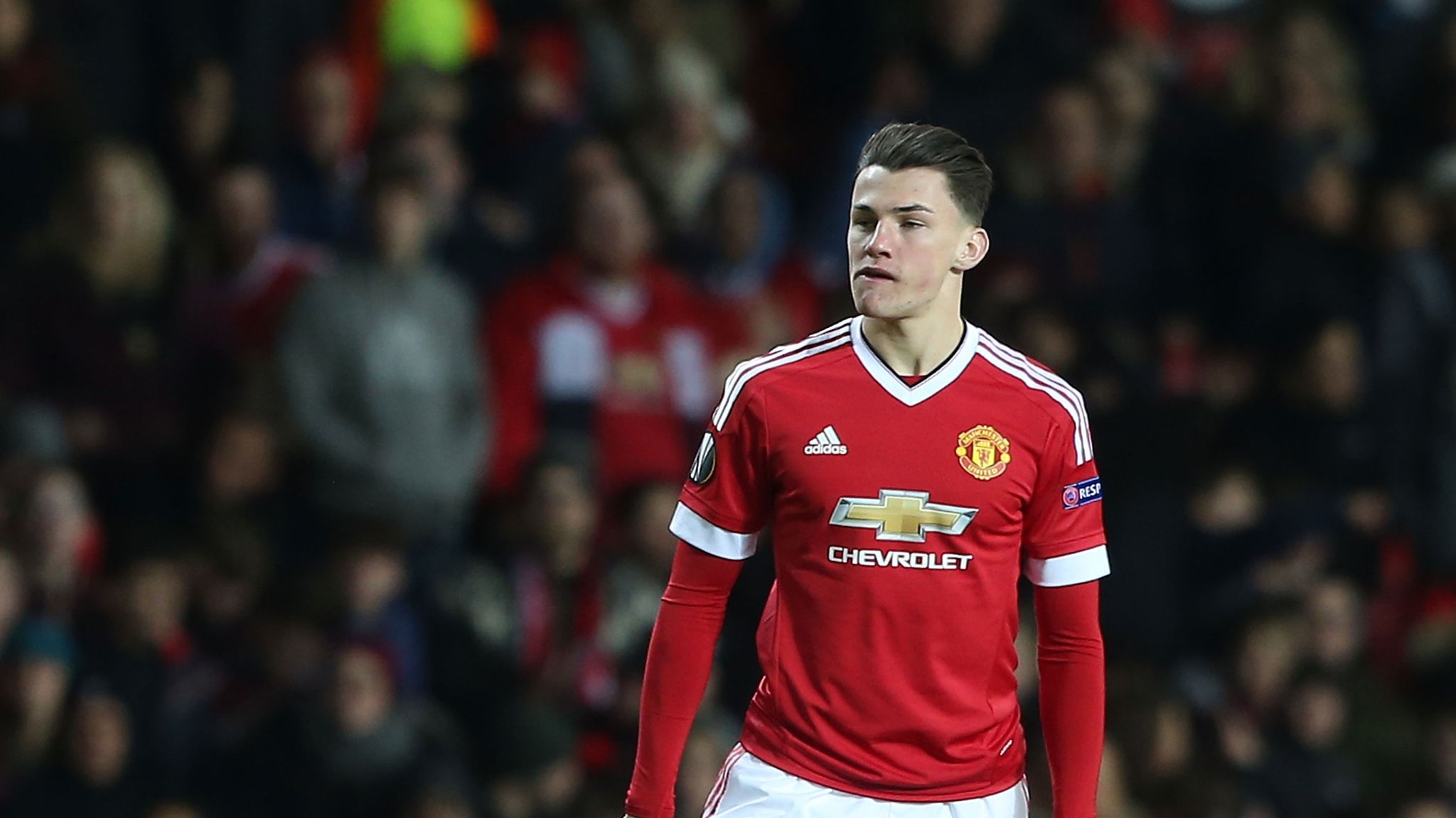 Regan Poole joins Northampton on loan from Manchester United | Football ...