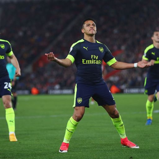 Arsenal see off Saints