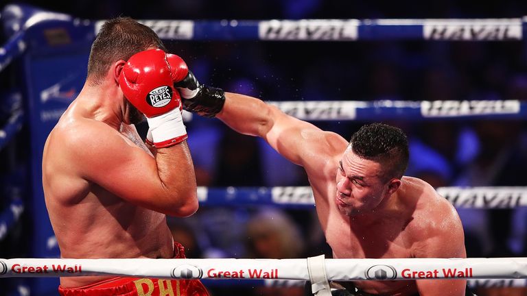 AUCKLAND, NEW ZEALAND - MAY 06:  Joseph Parker of New Zealand fights Razvan Cojanu of Romania for the WBO Heavyweight Title at Vodafone Events Centre on Ma