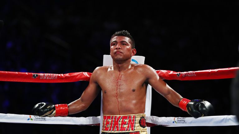 NEW YORK, NY - MARCH 18:  Roman "Chocolatito" Gonzalez is cut against Srisaket Sor Rungvisai  during their Championship fight for Gonzalez's WBC junior ban