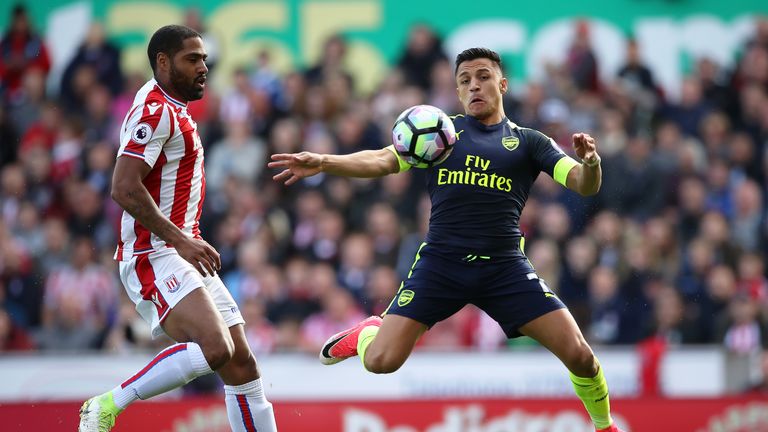 Alexis Sanchez in action at the bet365 Stadium