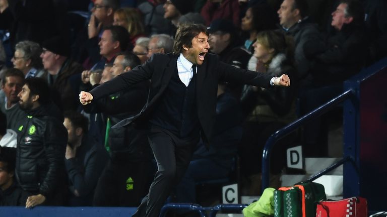 Antonio Conte celebrates Chelsea's title-winning goal