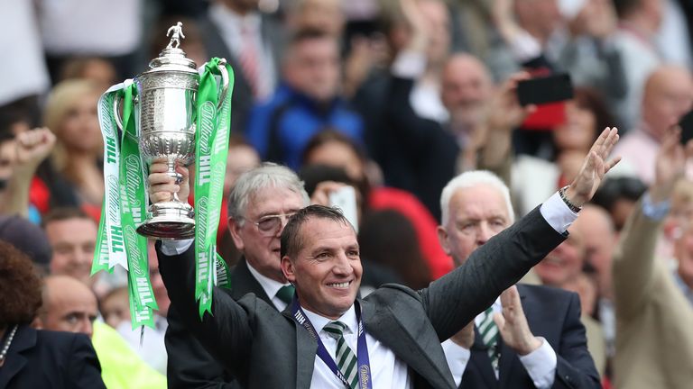 GLASGOW, SCOTLAND - MAY 27: Celtic Manager Brendan Rodgers lifts the trophy during the William Hill Scottish Cup Final between Celtic and Aberdeen at Hampd