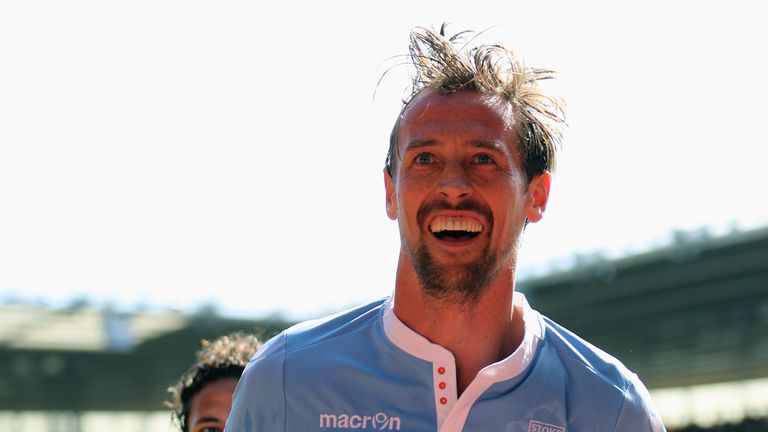 Peter Crouch's seventh Premier League goal of the season gave Stoke a 1-0 win over Southampton
